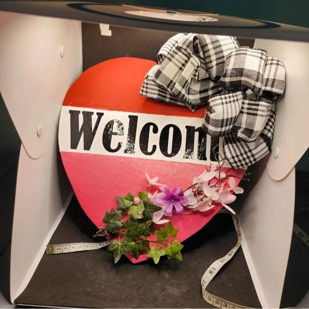 Hand Crafted Heart Shaped Welcome Sign Wooden Floral Decoration 12
